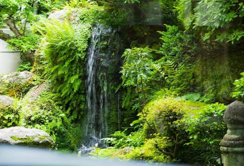 Отель Shiragiku