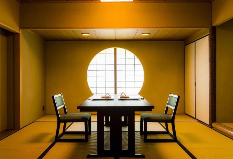 Отель Shiragiku