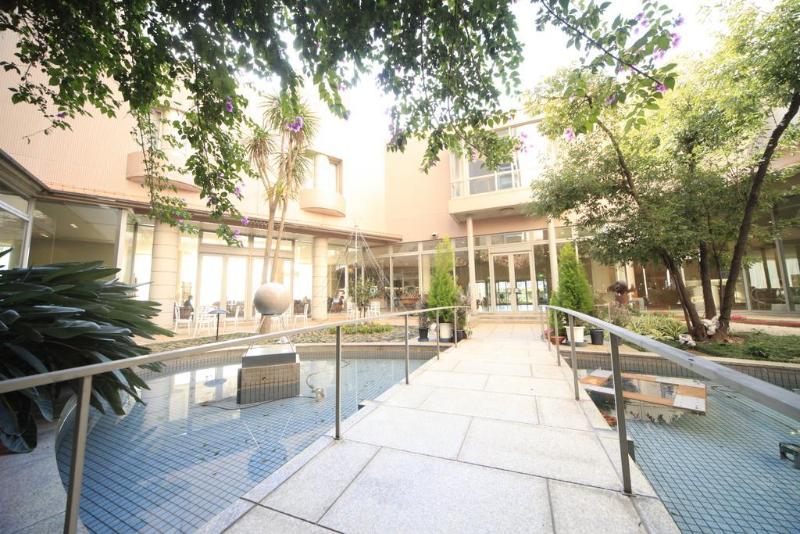 酒店 Shirahama Coganoi Resort & Spa