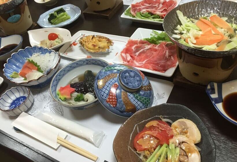 هتل Shirakabaso Shigakogen