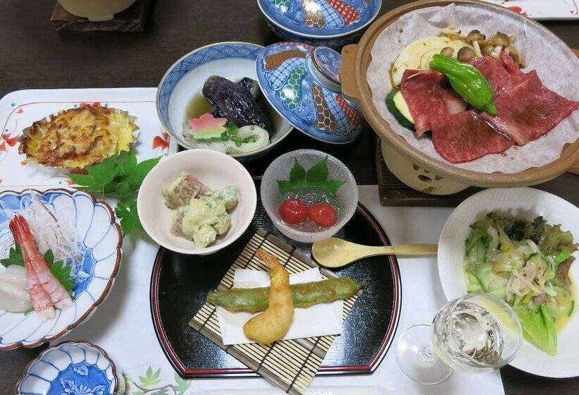 هتل Shirakabaso Shigakogen