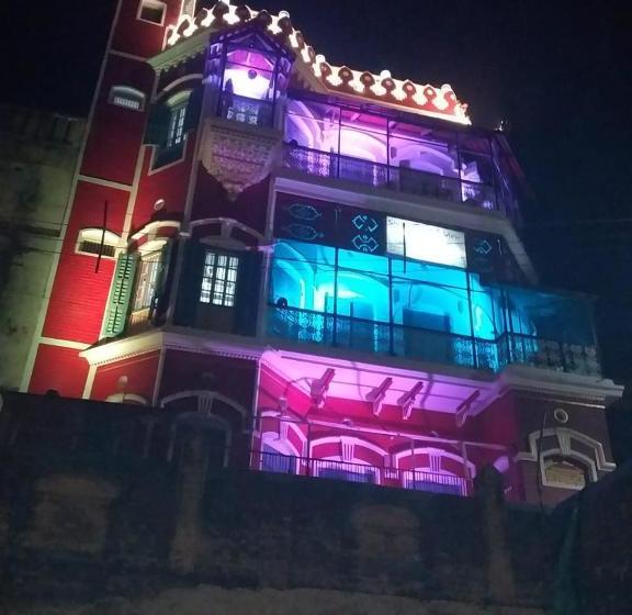 هتل Shiva Ganges View Guest House
