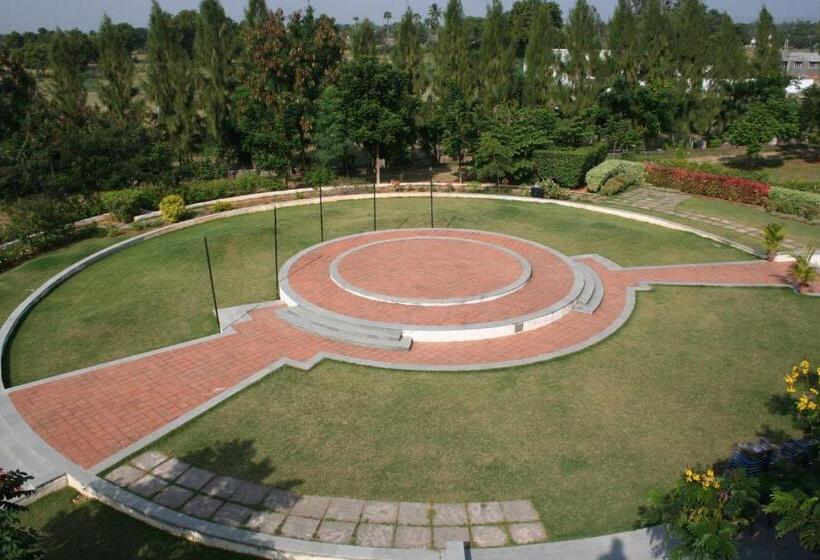 בית מלון כפרי Sterling Arunai Anantha   Tiruvannamalai