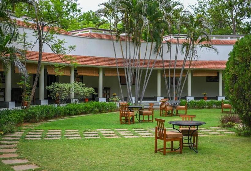 בית מלון כפרי Sterling Arunai Anantha   Tiruvannamalai