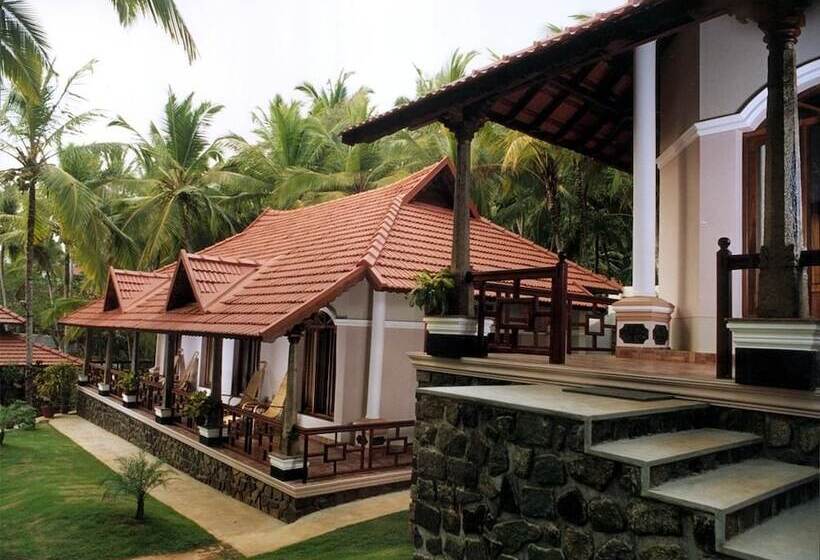 هتل Thapovan Heritage Home