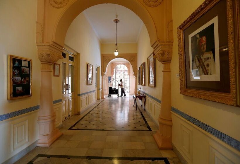 ホテル The Lallgarh Palace A Heritage