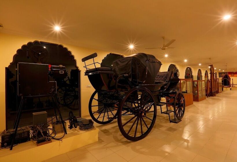 ホテル The Lallgarh Palace A Heritage