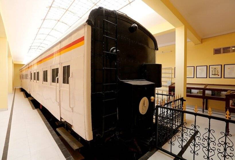 ホテル The Lallgarh Palace A Heritage