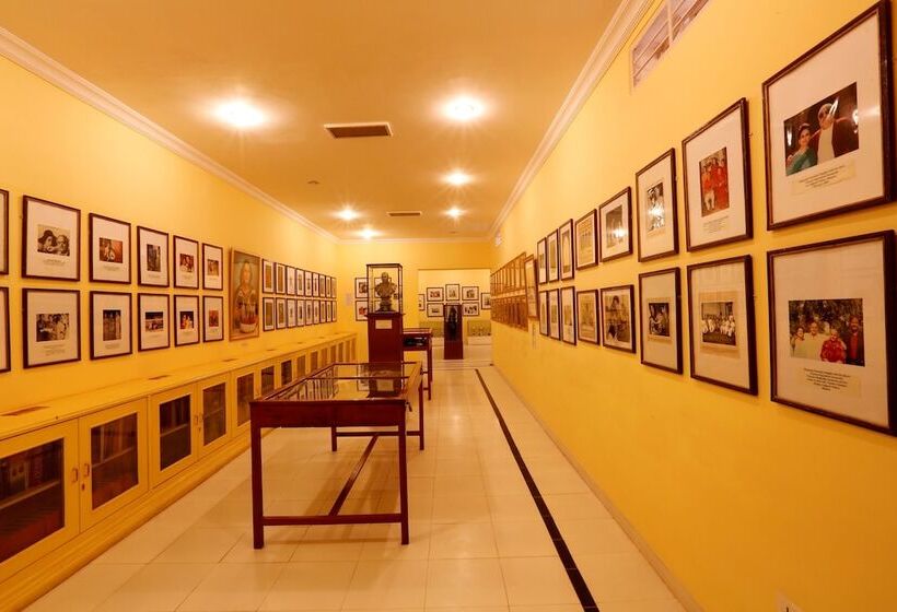 ホテル The Lallgarh Palace A Heritage