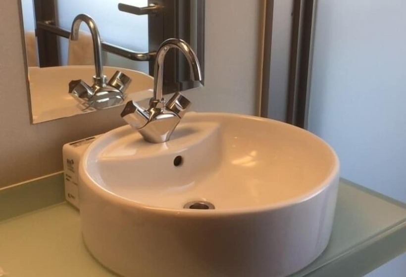 酒店 Urbain Hiroshima Executive