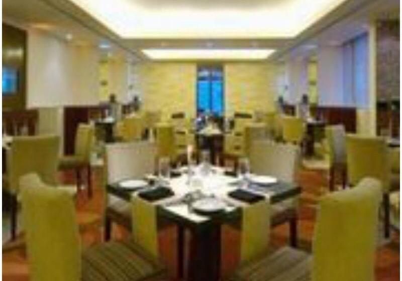 호텔 Vivanta Vijayawada M G Road