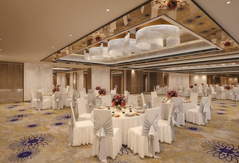 호텔 Vivanta Vijayawada M G Road