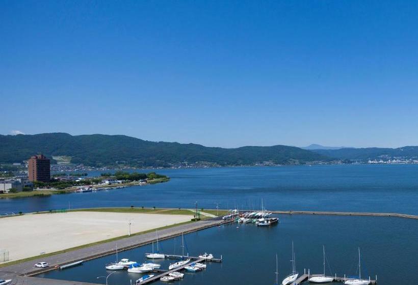 בית מלון כפרי Suwa Lake Side