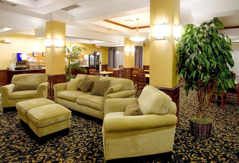 Holiday Inn Express Hotel And Suites Of Falfurrias, An Ihg