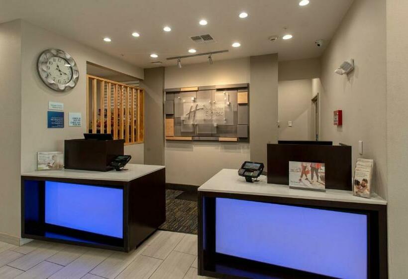 Holiday Inn Express Hotel And Suites Port Aransas/beach Area, An Ihg