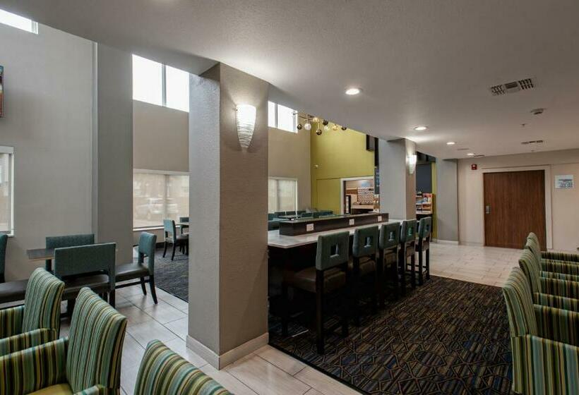 Holiday Inn Express Hotel And Suites Port Aransas/beach Area, An Ihg