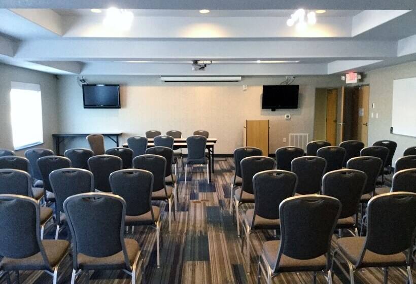 Holiday Inn Express Hotel & Suites Austin Ne Hutto, An Ihg