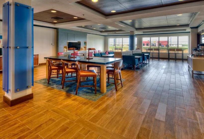 Holiday Inn Express Hotel & Suites Corsicana By Ihg