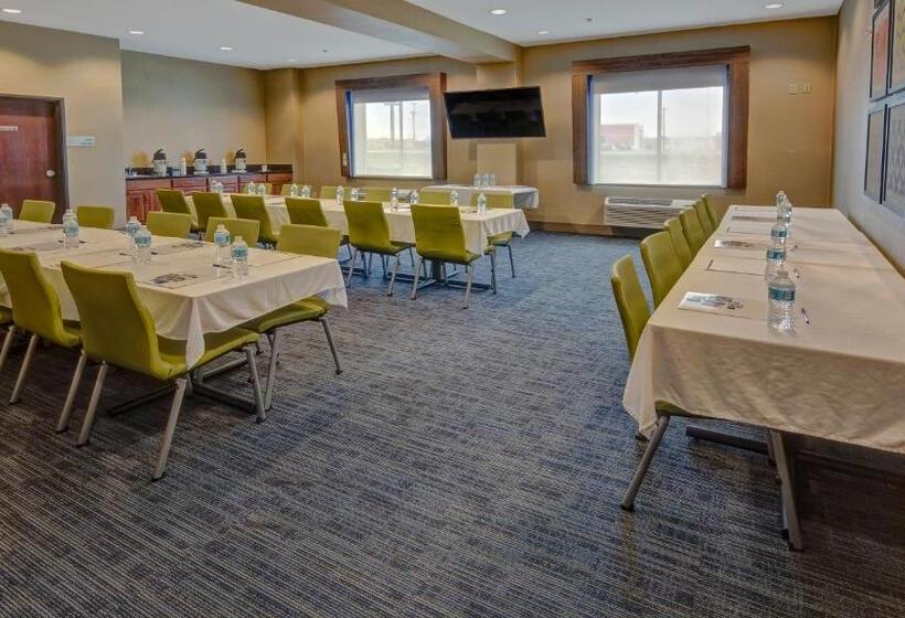 Holiday Inn Express Hotel & Suites Corsicana By Ihg