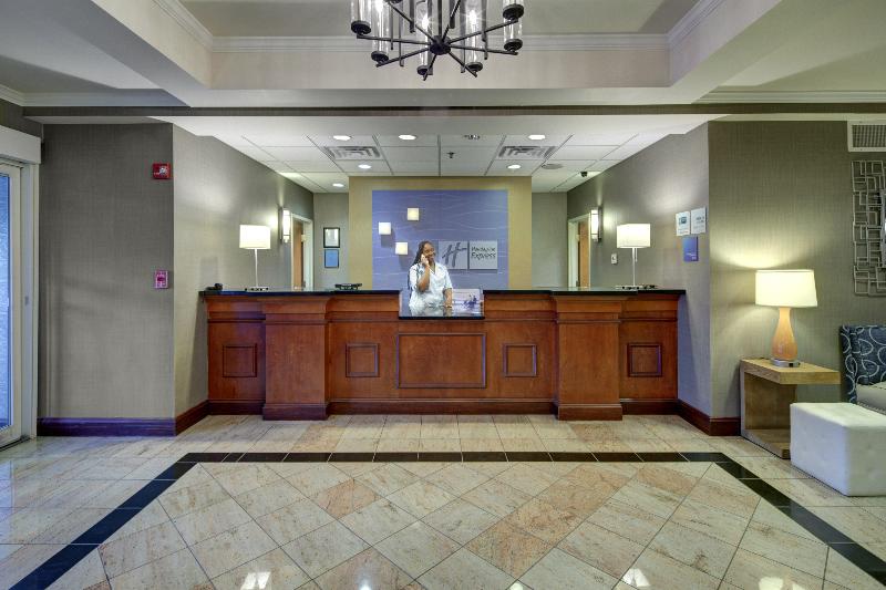 Holiday Inn Express Hotel & Suites Emporia, An Ihg