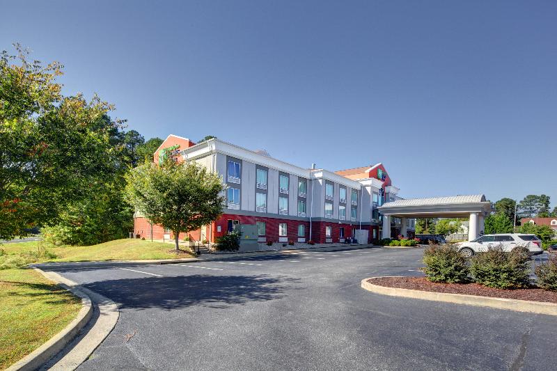 Holiday Inn Express Hotel & Suites Emporia, An Ihg