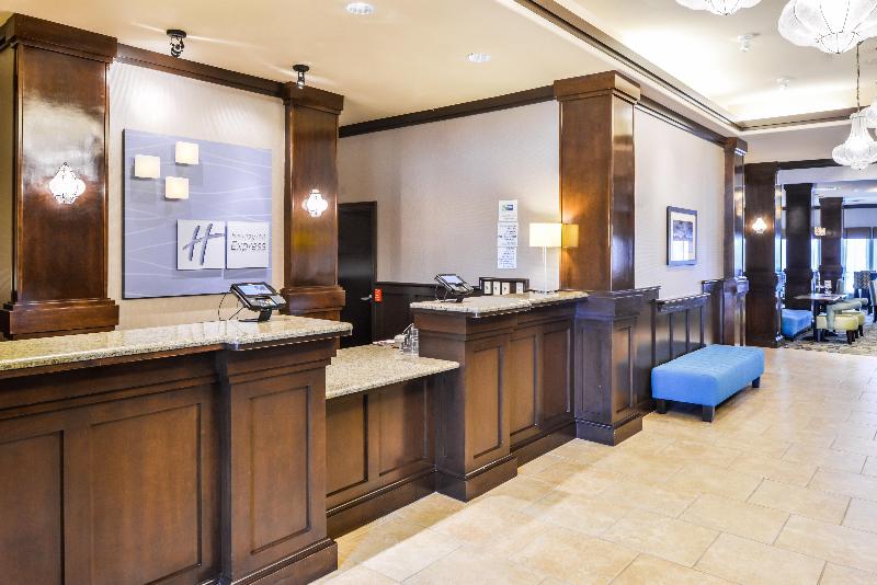 Holiday Inn Express Hotel & Suites Wichita Falls, An Ihg