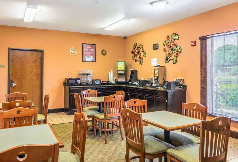 בית מלון כפרי Americinn By Wyndham New Braunfels