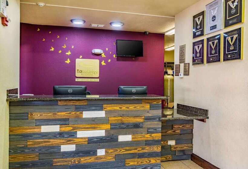 בית מלון כפרי Americinn By Wyndham New Braunfels