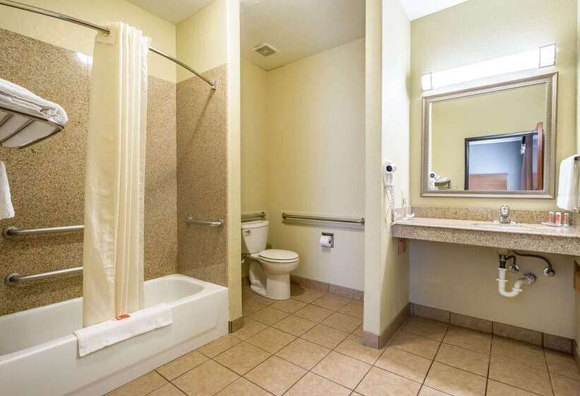 בית מלון כפרי Americinn By Wyndham New Braunfels