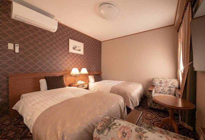 فندق Arthur Kitahama Base