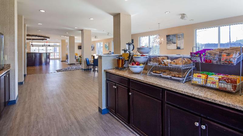 هتل Best Western Dothan Inn & Suites