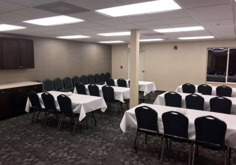 هتل Best Western Dothan Inn & Suites