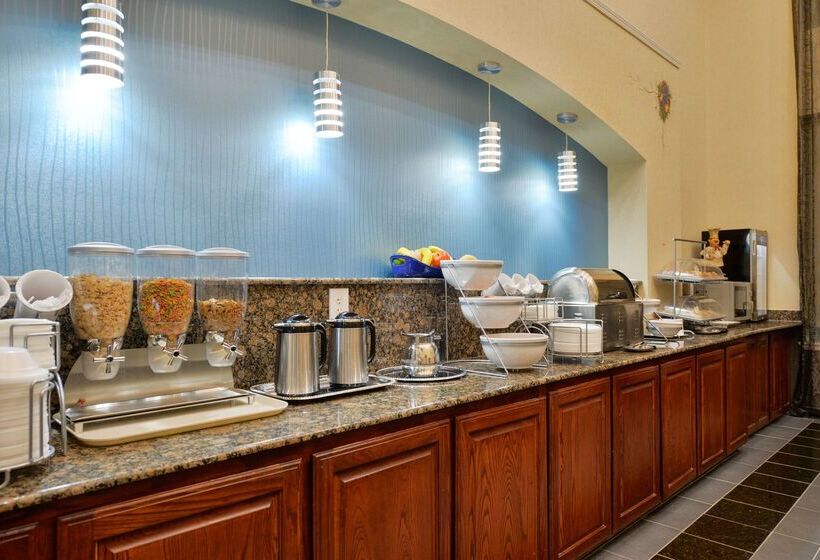 בית מלון כפרי Best Western Plus Cutting Horse Inn & Suites