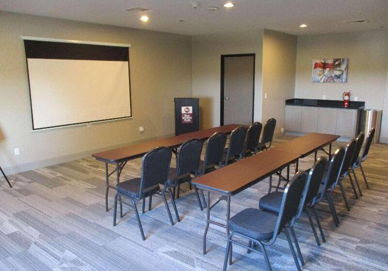 Best Western Plus Killeen/fort Cavazos Hotel & Suites