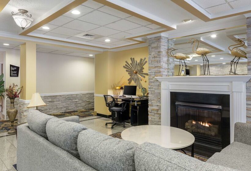 فندق Best Western Plus New England Inn & Suites