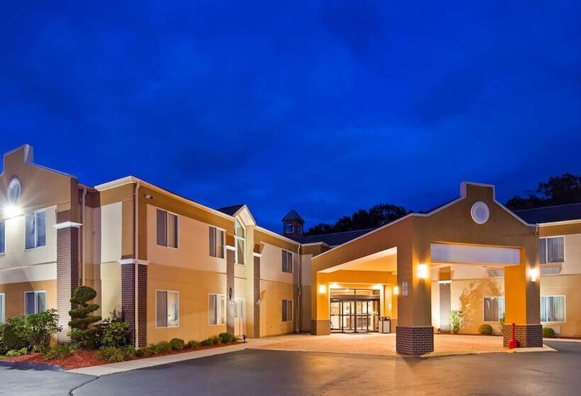 فندق Best Western Plus New England Inn & Suites