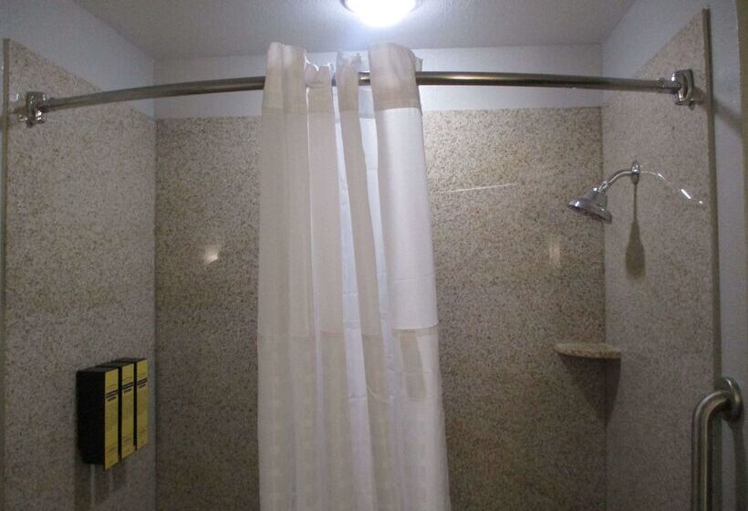 בית מלון כפרי Best Western Plus Stephenville Inn