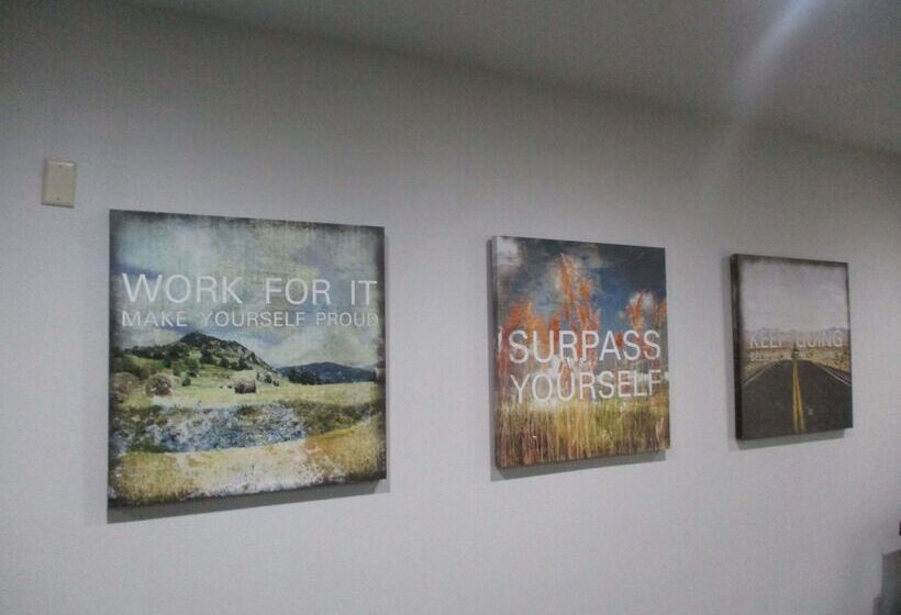 בית מלון כפרי Best Western Plus Stephenville Inn