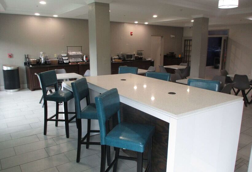 בית מלון כפרי Best Western Plus Stephenville Inn