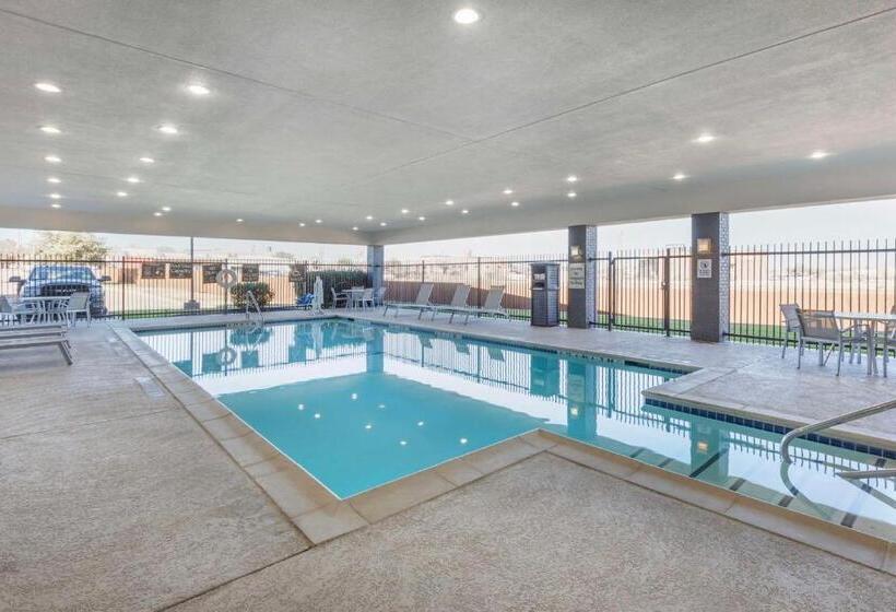 בית מלון כפרי Best Western Plus Stephenville Inn