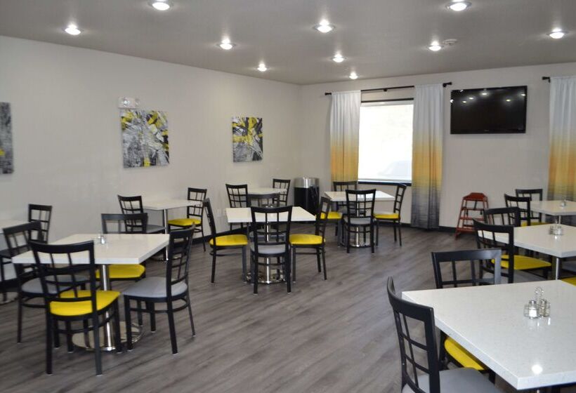 هتل Best Western Sherwood Inn & Suites