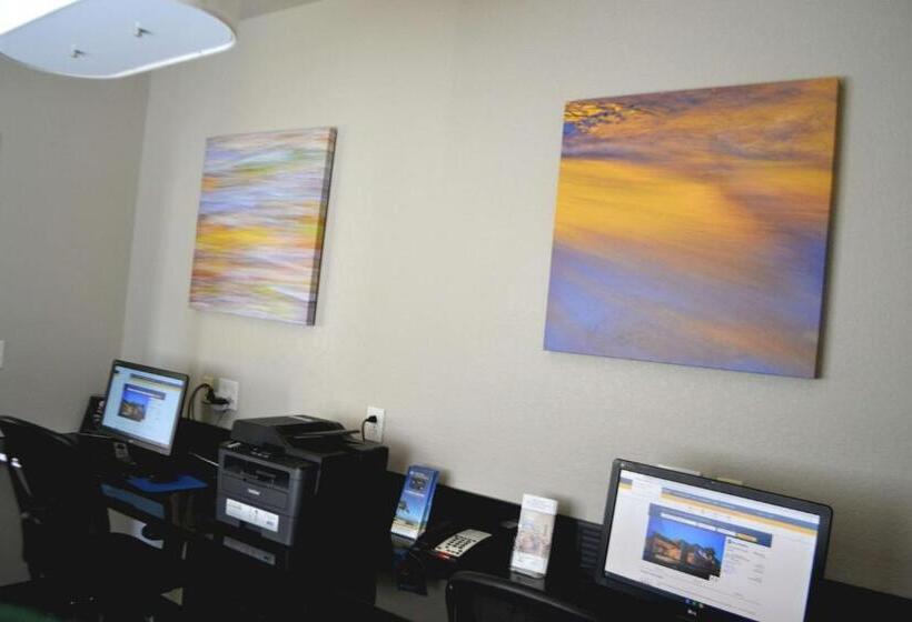 هتل Best Western Sherwood Inn & Suites