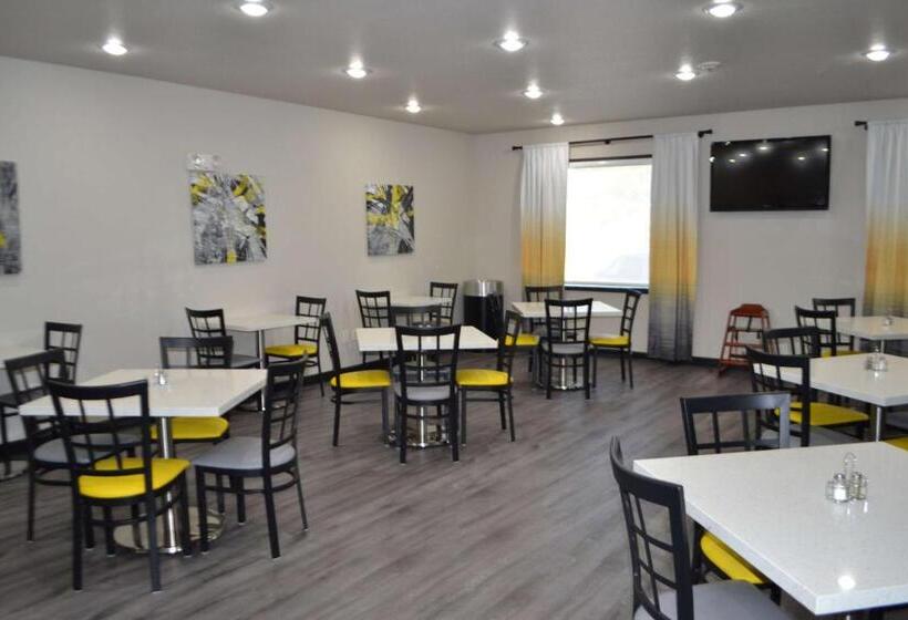 هتل Best Western Sherwood Inn & Suites