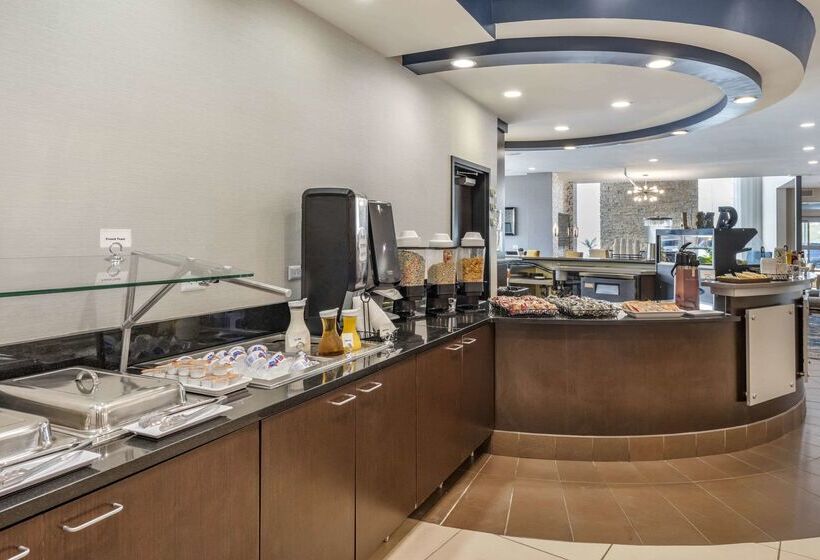 Cambria Hotel Minneapolis Maple Grove