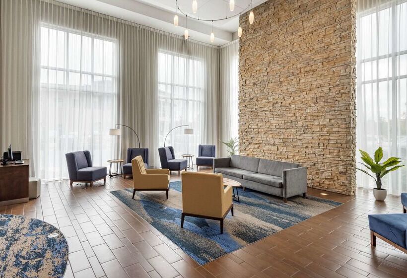 Cambria Hotel Minneapolis Maple Grove
