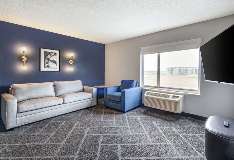 Cambria Hotel Minneapolis Maple Grove