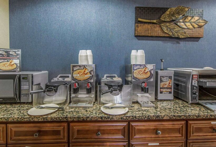 هتل The Walden, Trademark Collection By Wyndham