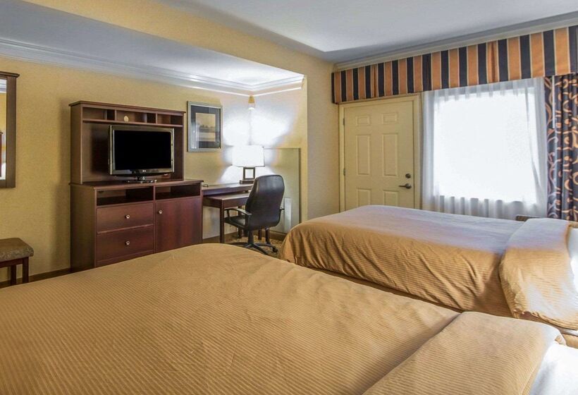 هتل The Walden, Trademark Collection By Wyndham