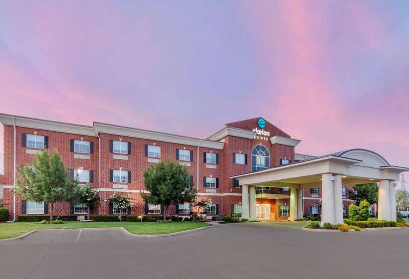 ホテル Clarion Pointe Sulphur Springs