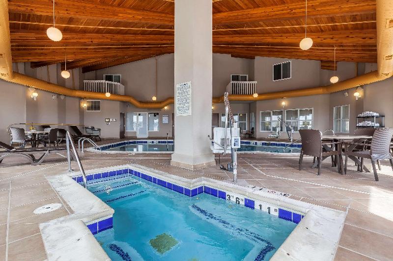 ホテル Comfort Inn & Suites Near University Of Wyoming